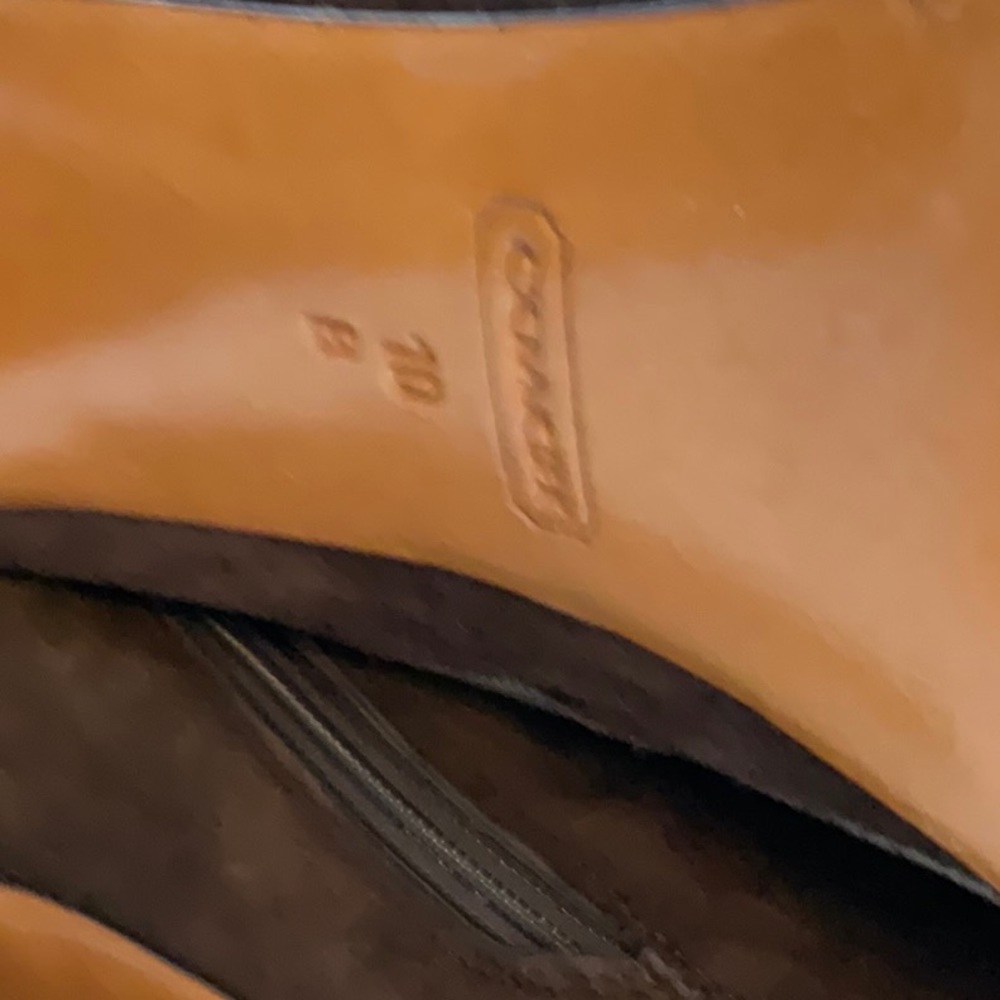 High heeled bootie - Picture 4 of 5